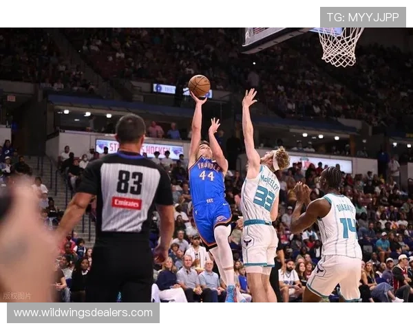 热火首节火力全开狂砍53分主场大胜黄蜂展现惊人进攻效率