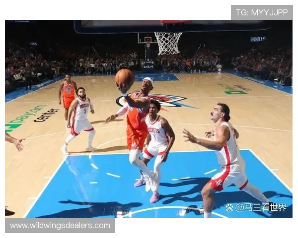 周五竞彩篮球看点:活塞与火箭展开激烈对决汤普森兄弟同场竞技争夺荣耀 周五竞彩篮球看点:活塞与火箭展开激烈对决汤普森兄弟同场竞技争夺荣耀