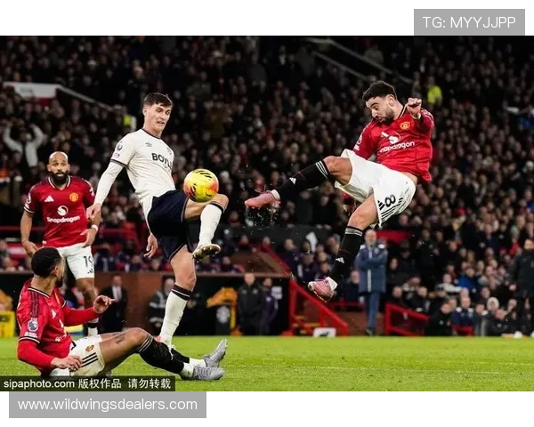 安德森传球助攻领跑英超索博与B费紧随其后争夺荣耀 安德森传球助攻领跑英超索博与B费紧随其后争夺荣耀